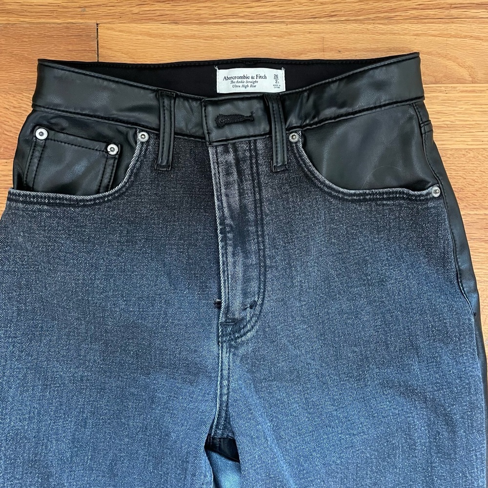 Mixed Fabric Ultra High Rise Ankle Straight Jean 26s